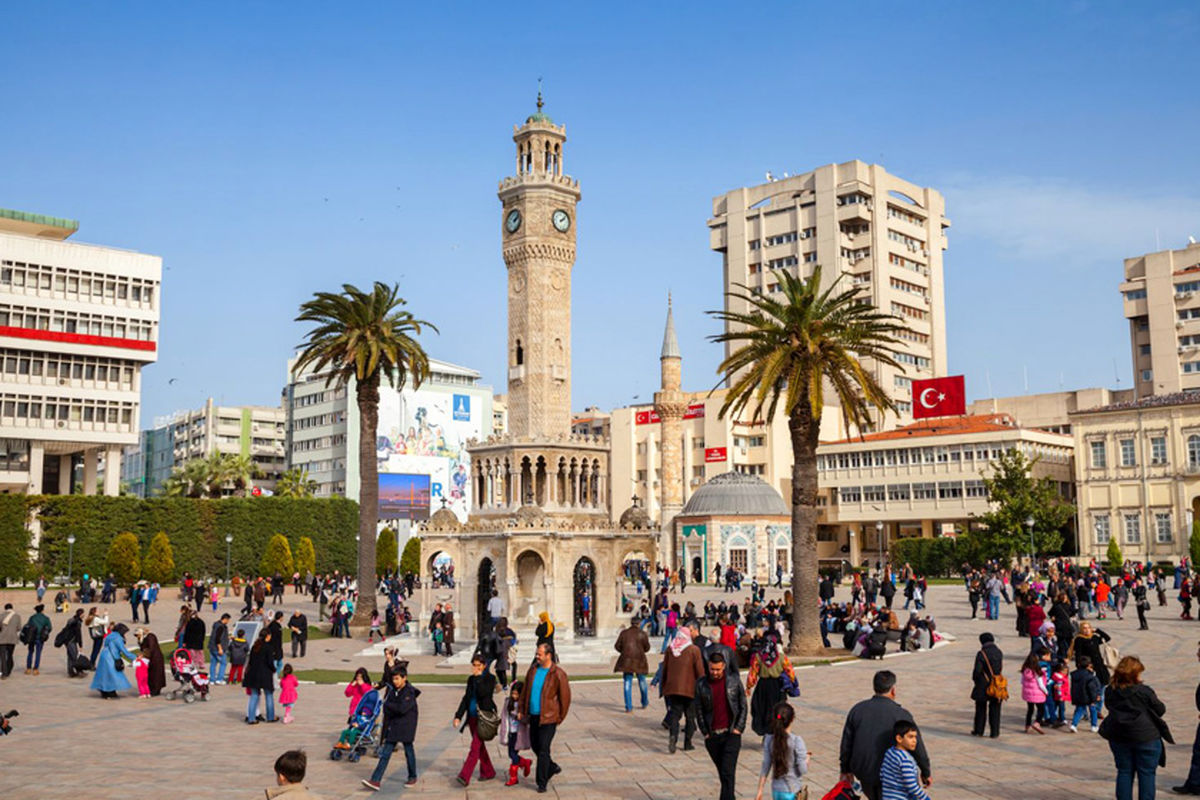 خرید نجومی ملک توسط ایرانیان در ازمیر ترکیه