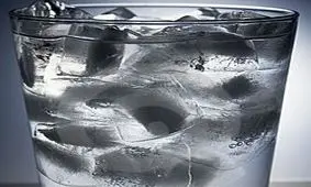 افزایش طول عمر با نوشیدن آب به روش ژاپنی ها