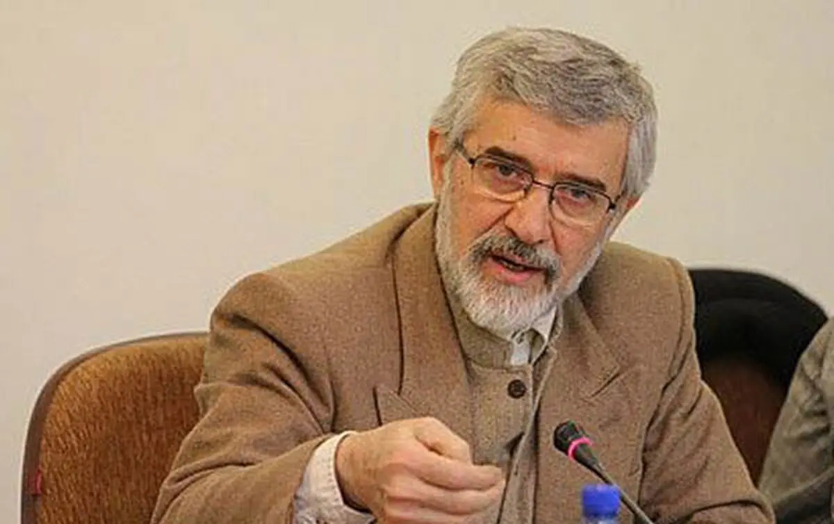 میرمحمود موسوی: اصل و مغز حصر محکم به جای خودش باقی است/شاید گزارش های نادرستی درباره حصر به روحانی منتقل می شود /در خانه کوچه اختر همچنان قفل است /فقط فرزندان و اقوام درجه یک اجازه تماس دارند