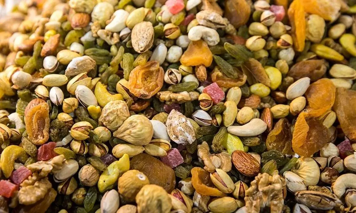 بازار آجیل شب یلدا به روایت تصویر
