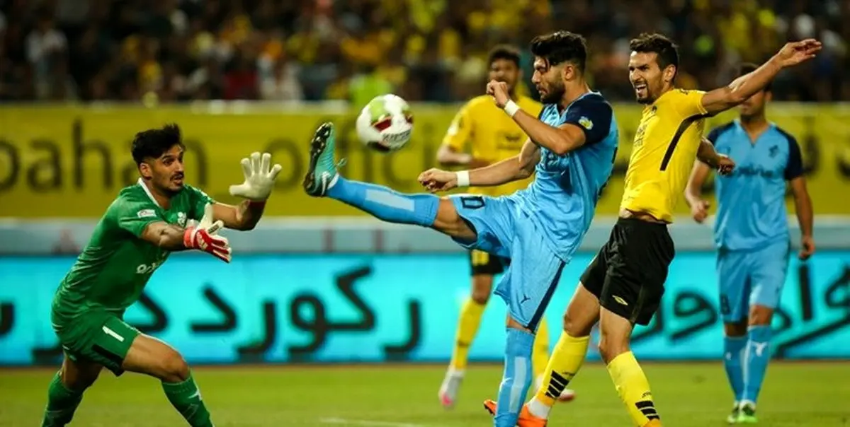 تساوی جنجالی در اهواز/سپاهان قهرمان نیم فصل شد