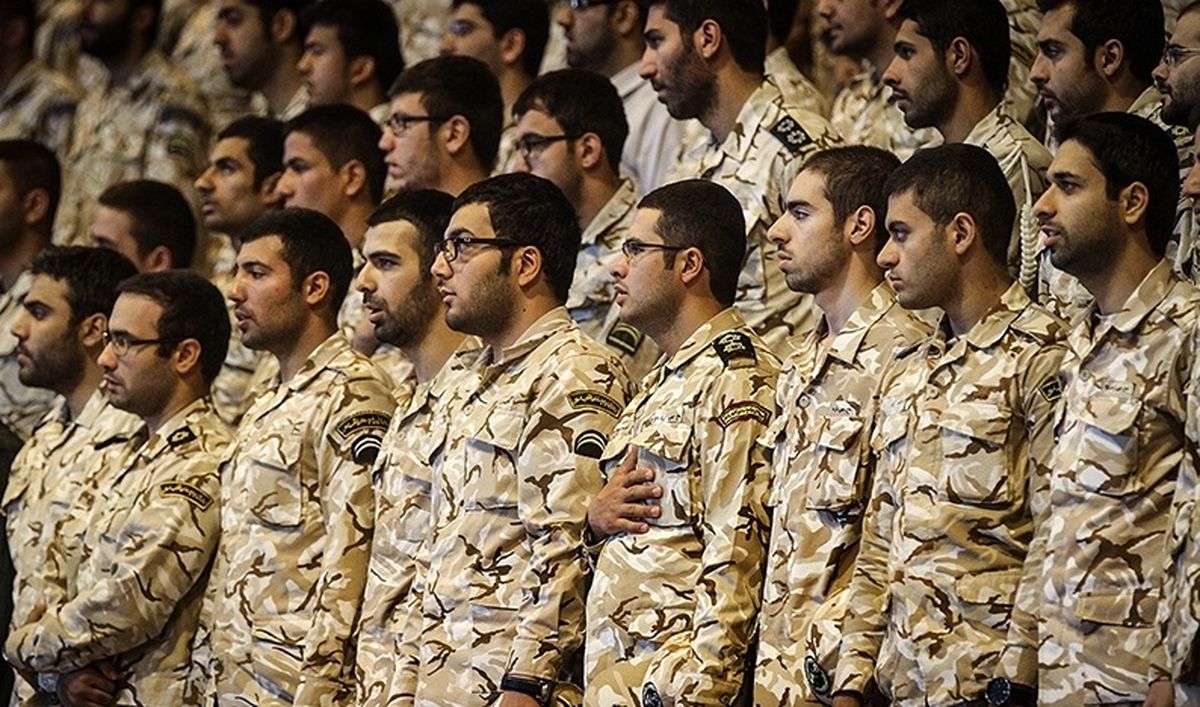 سربازانِ دارای مدرک فوق دیپلم و لیسانس وارد بازار کار می شوند