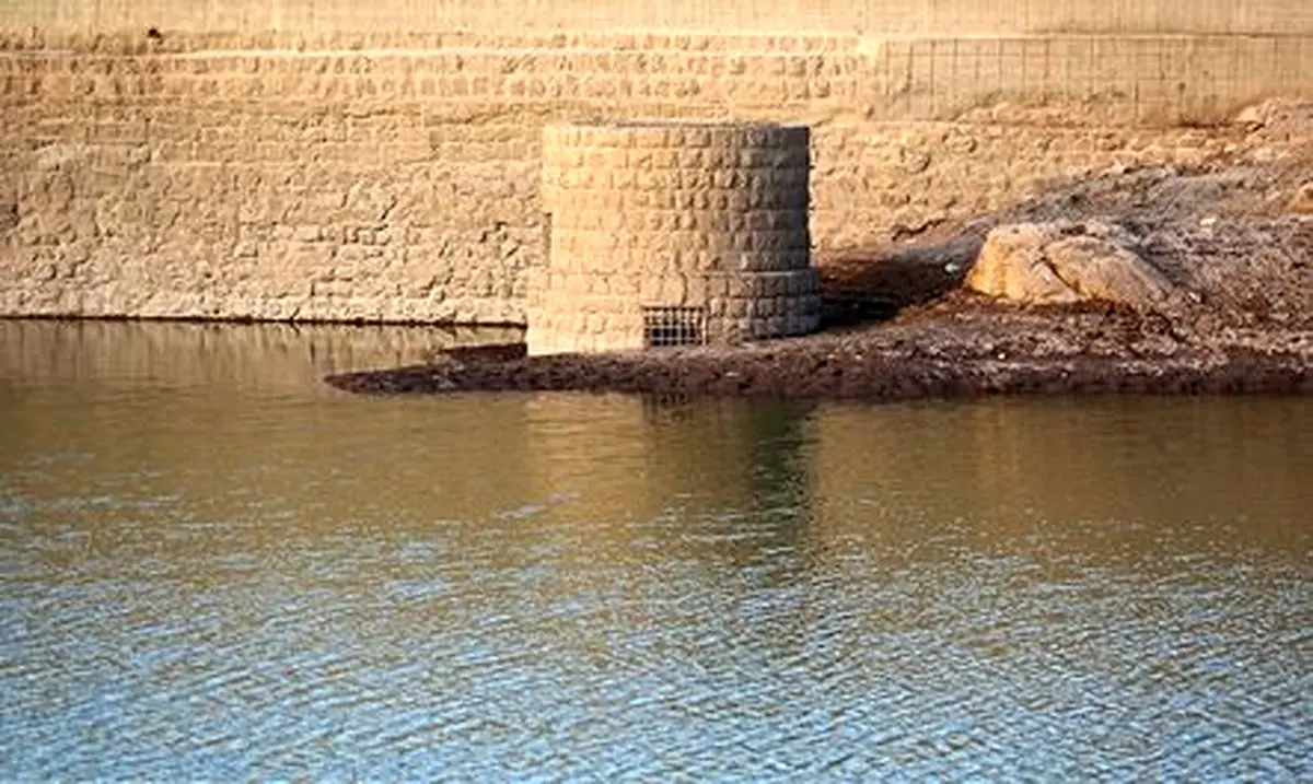 قدیمی ترین سد قوسی جهان در قم +تصاویر