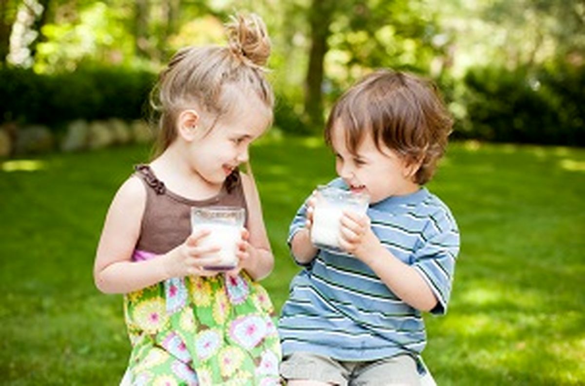 چرا شیر سرد برای کودک مضر است؟