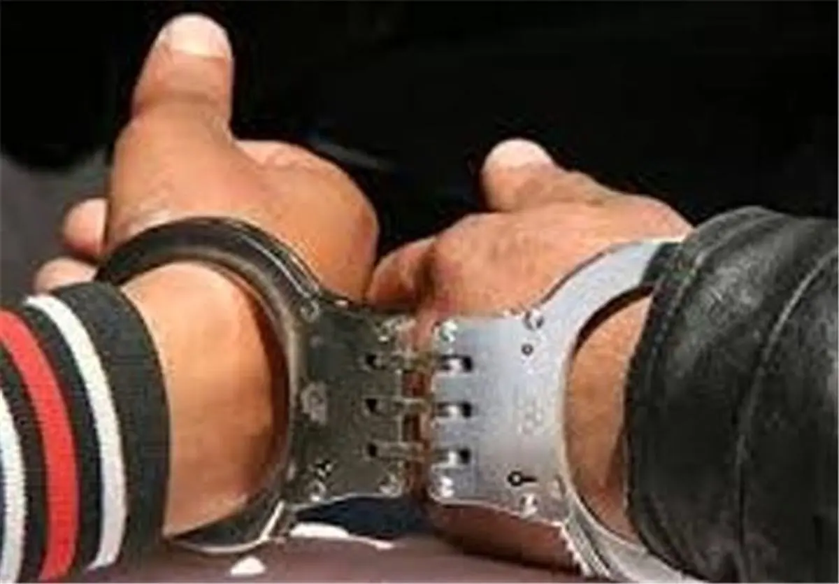 انهدام باند سارقان قطعات و محتویات داخل خودرو در زاهدان