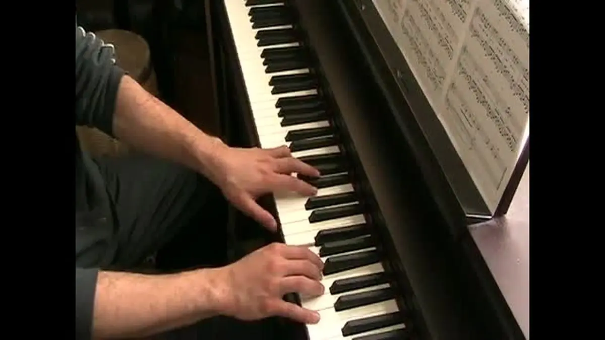 ویدیو/ اجرا قطعه ای زیبا و گوش‌نواز از اوجنی گرینکو