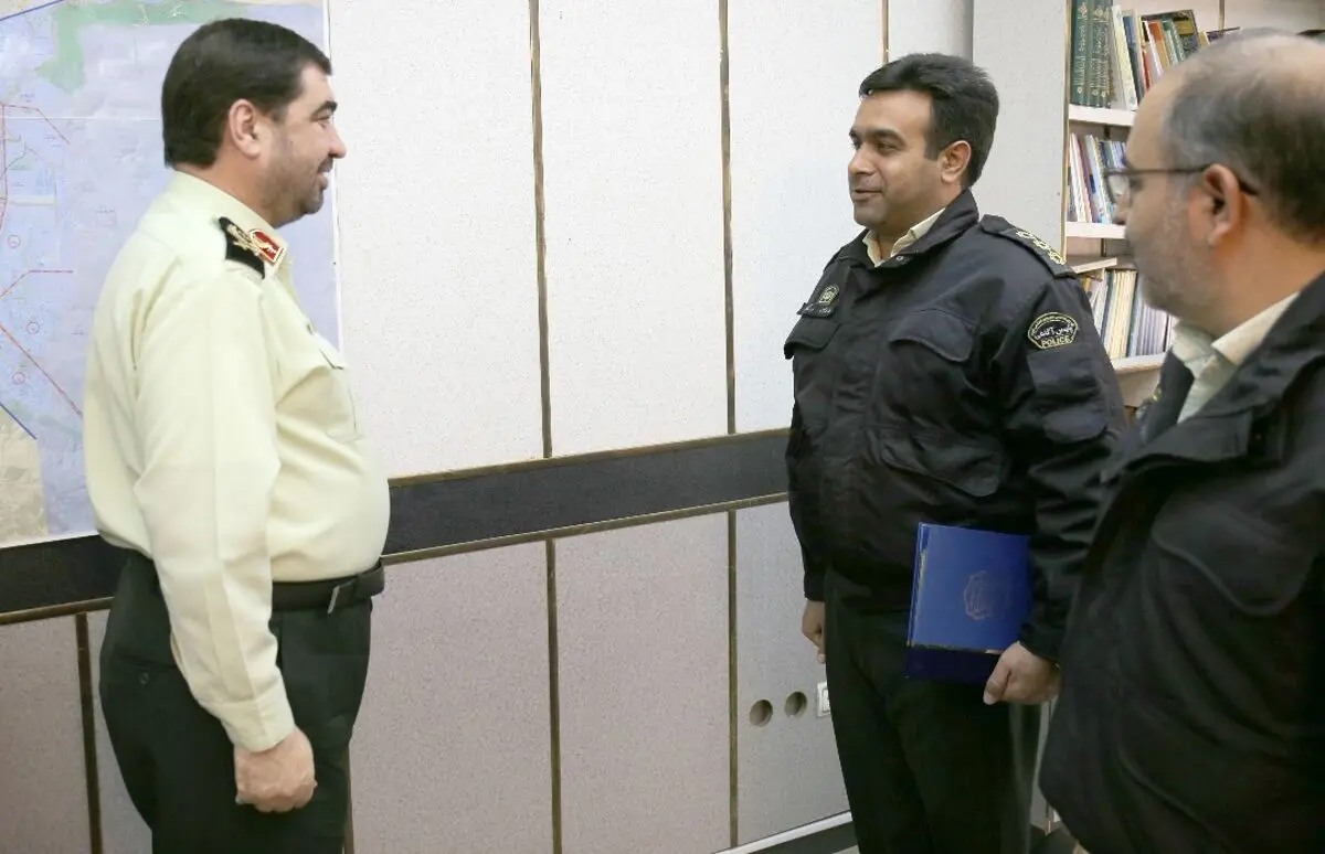 کارآگاه پلیس رشوه میلیونی را رد کرد