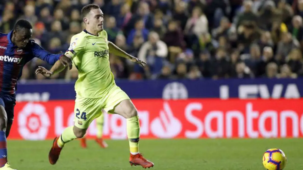 دوری یک ماهه مدافع بارسلونا از میادین