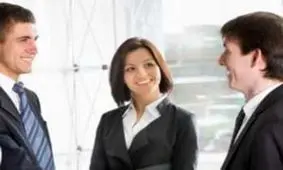 با این کارها، بدون حرف زدن محبوب شوید