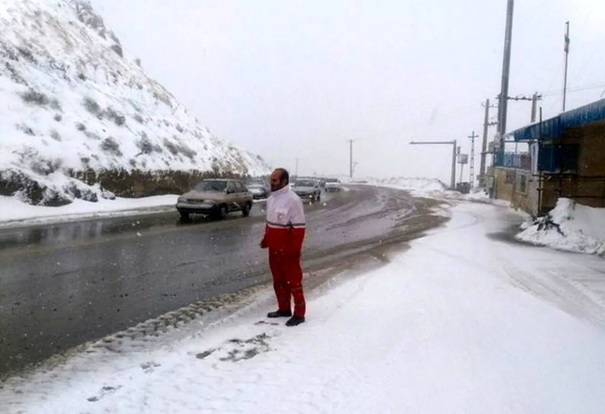 ارتفاع برف در مناطق کوهستانی کرج به ۴۰سانتی متر رسید