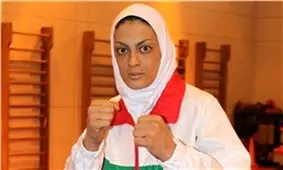 عکس/شهربانو منصوریان با تیپی متفاوت در کنار نیوشا ضیغمی