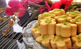 طرز تهیه “شیرینی نخودچی” بدون فر