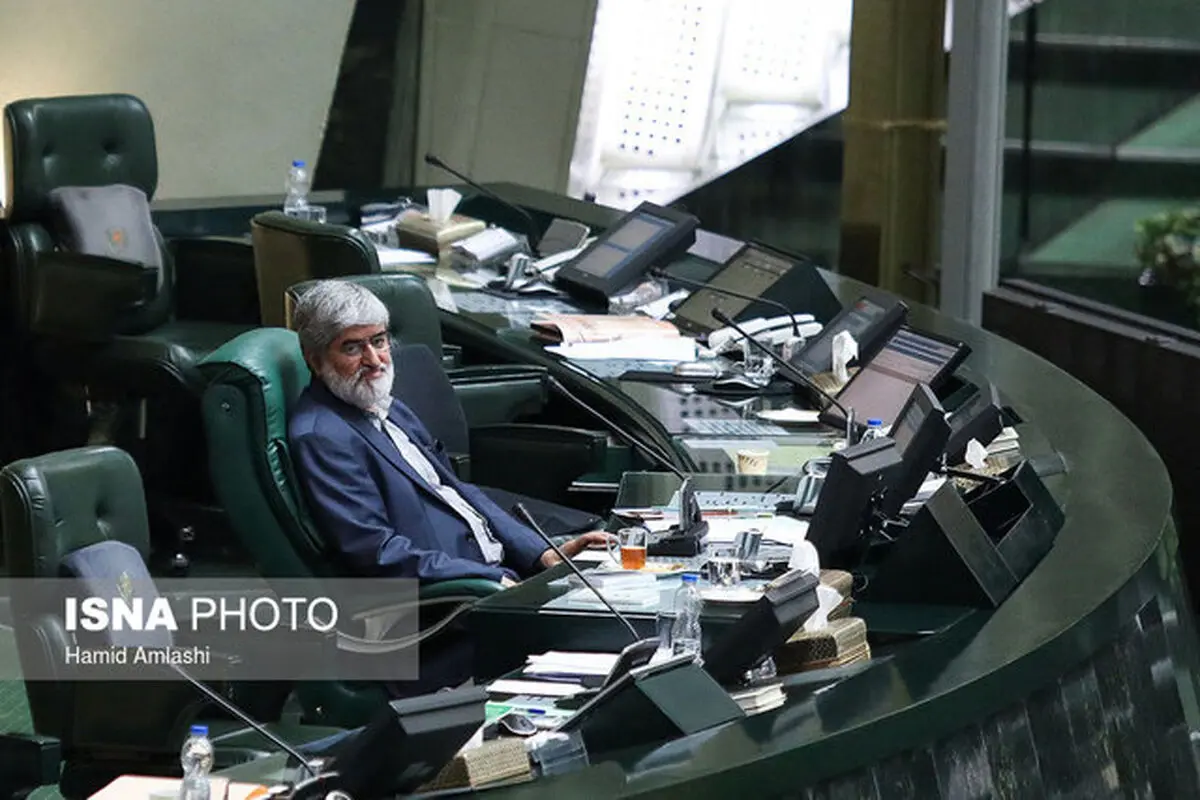 علی مطهری: صداوسیما رویکرد خوبی نسبت به مجلس ندارد / اراده‌ای برای تحقیر مجلس در صداوسیما وجود دارد
