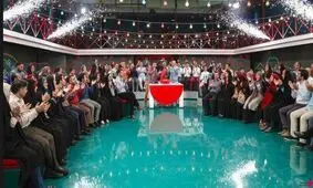«خندوانه» شب یلدا را ویژه جشن می‌گیرد