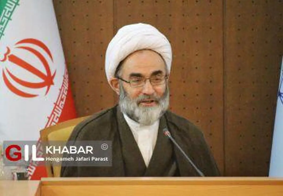 نماینده ولی فقیه در گیلان: واردات چوب بهتر از قطع درختان جنگل برای تولید کاغذ است