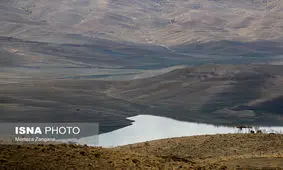 کمتر از 9 درصد سد زاینده‌رود آب دارد