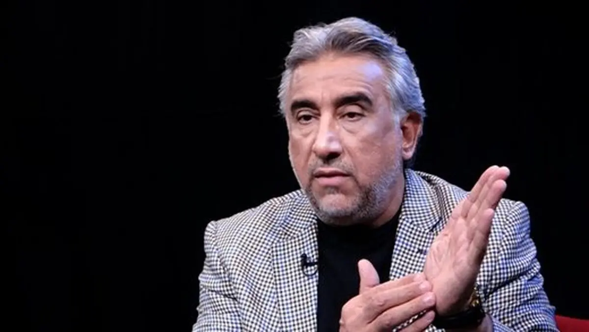 از انتشار فیلم رقص تا مهمانی افطار احمدی‌نژاد و شباهت به خواننده لس‌آنجلسی
