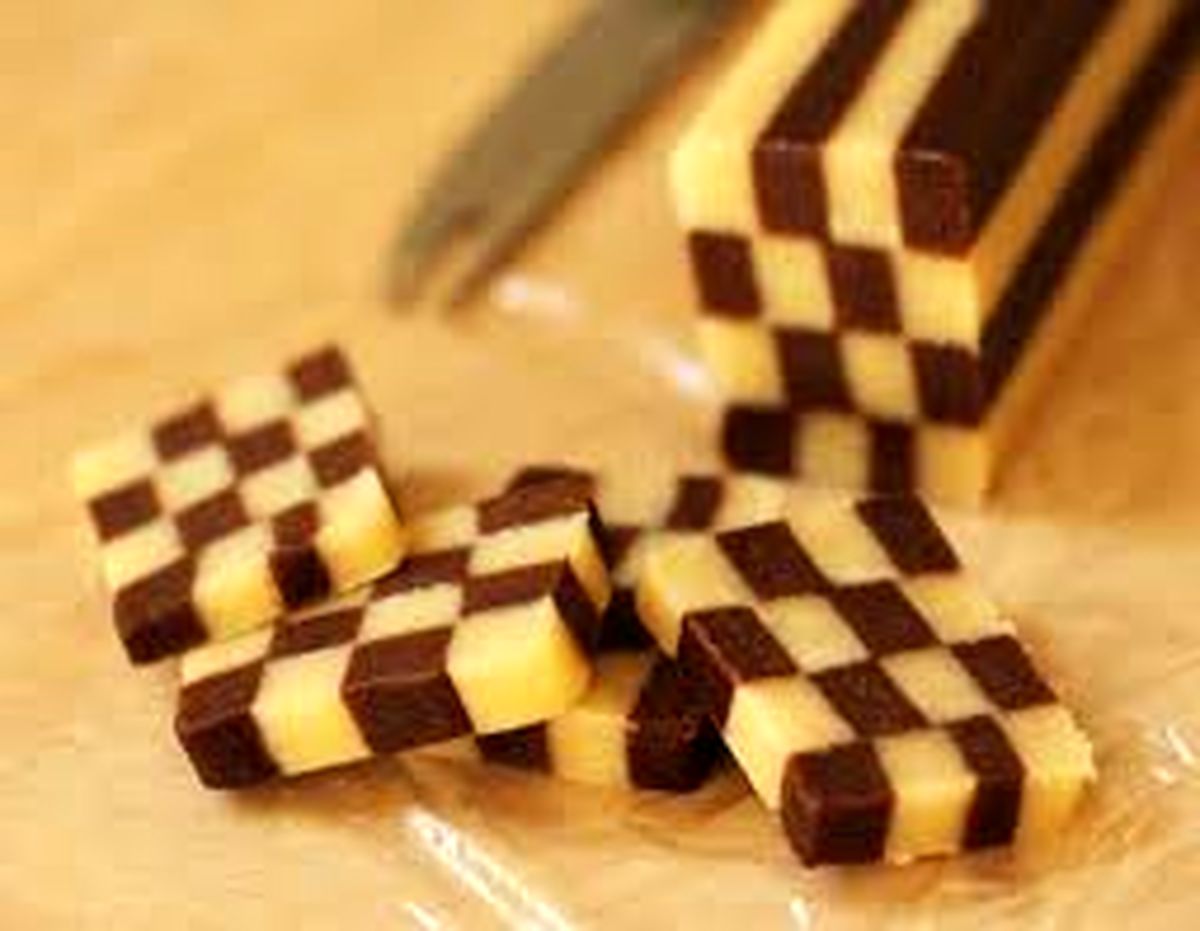 طرز تهیه شیرینی شطرنجی
