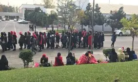 معاون قوه قضاییه خبر داد: حضور بانوان در ورزشگاه ها با 2 شرط ممکن است