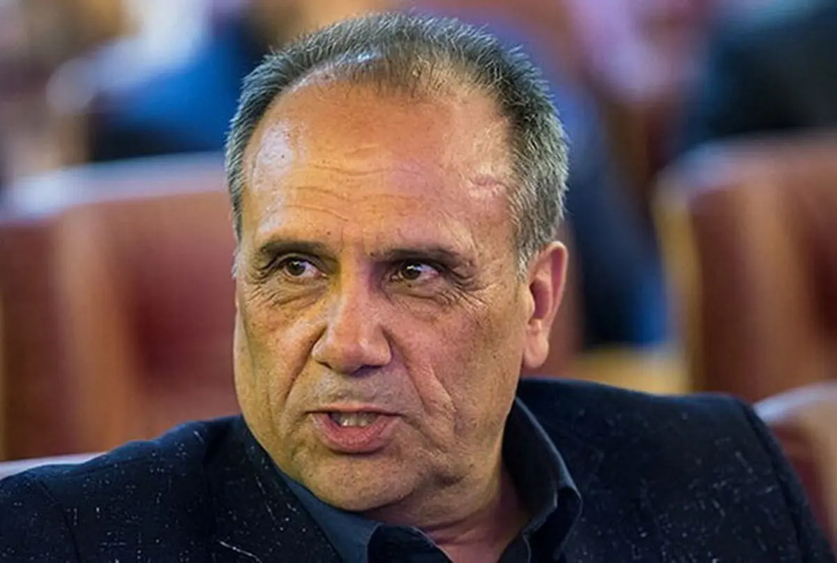 کوچکتر از آنی که درباره پروین حرف بزنی!