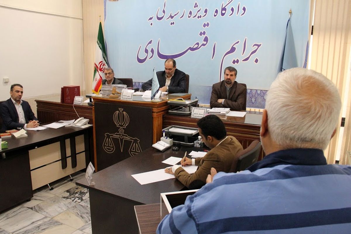 این 2 مرد اصفهانی پروتز قاچاق وارد می کردند