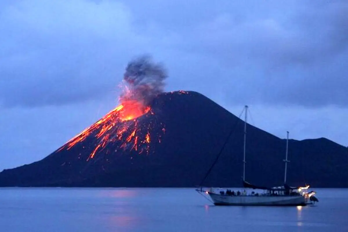 هشدار چندروزه برای بازماندگان سونامیِ اندونزی + عکس