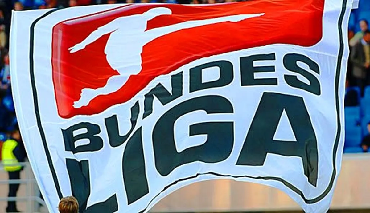 رستگاری دوسلدروف در دقیقه ۹۳/ اوضاع اشتوتگارت بحرانی‌تر شد