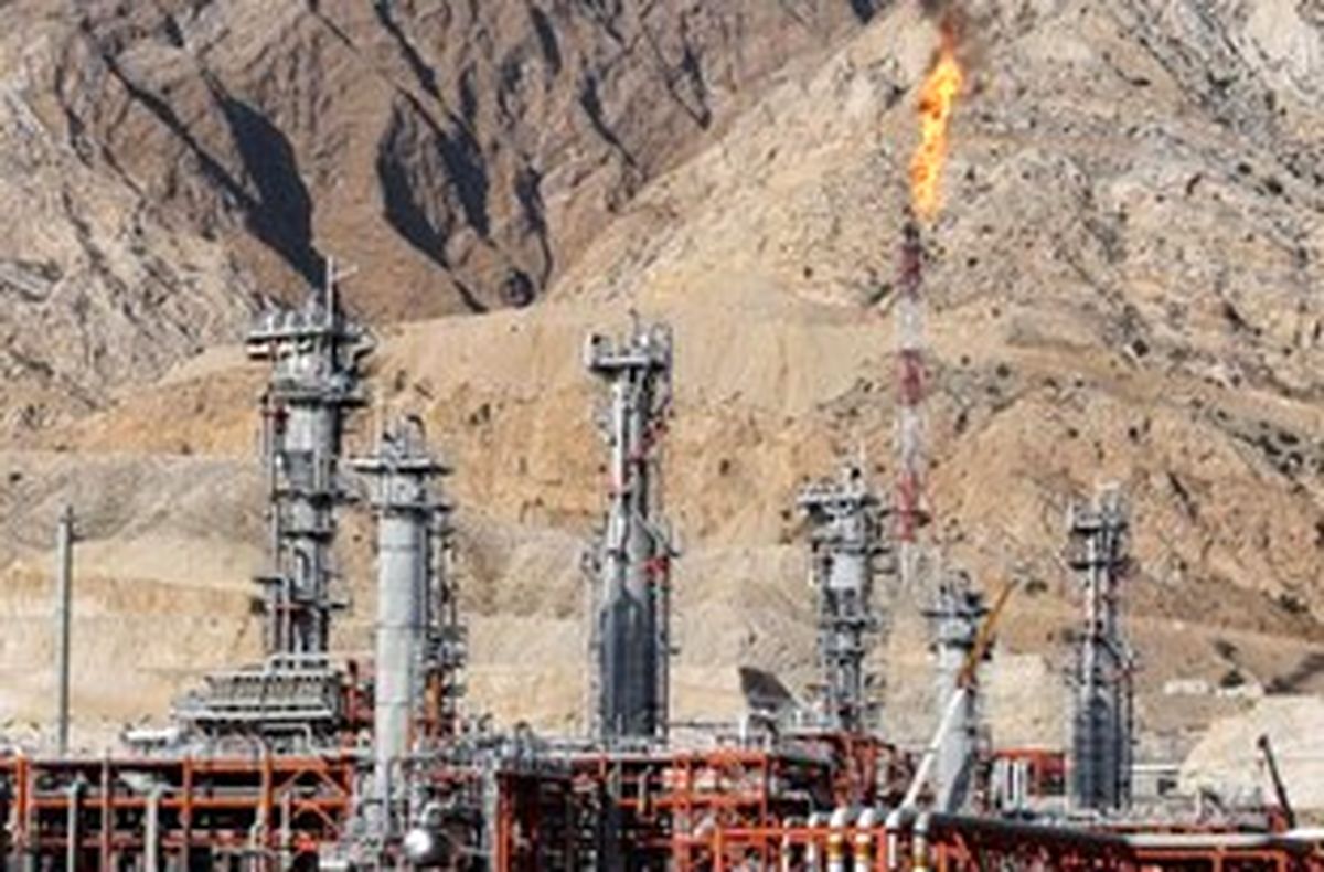 انتشار بوی گاز در غرب پارسیان/ پارسیان پس از سالها وعده استاندار هنوز دستگاه سنجش آلایندگی ندارد