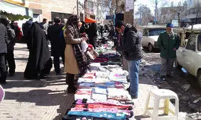 مشکل اصلی ساماندهی دستفروشان در قروه انتخاب مکان مناسب است