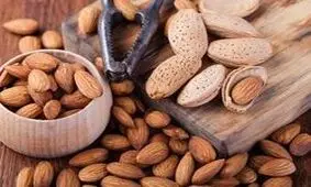 اگر لبنیات نمی‌خورید، ۱۱ گزینه گیاهی را به رژیم تان اضافه کنید