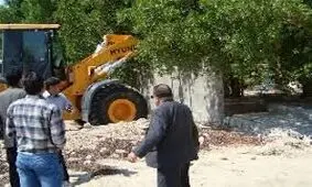 قلع و قمع ۳۳ مورد ساخت و ساز غیرمجاز در اراضی کشاورزی سوادکوه