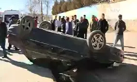 واژگونی یک دستگاه خودرو در بلوار بویراحمد یاسوج