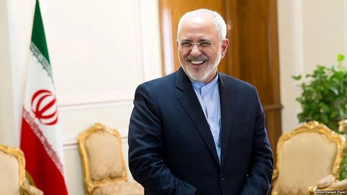 ظریف : امیدوارم سال ۲۰۱۹ سال صلح و آرامش برای همه باشد