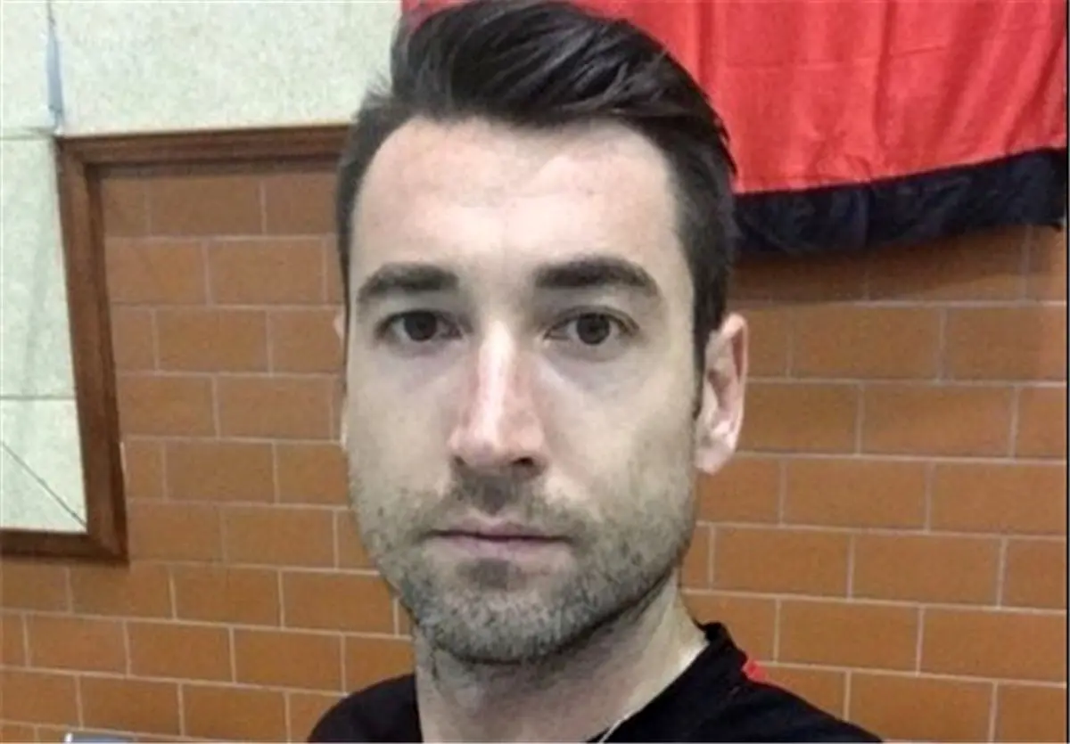 ساوانی و معروف هم‌تیمی‌ می‌شوند