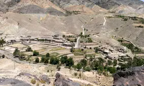 روستای زرگر؛ هم ایرانی اند، هم اروپایی!