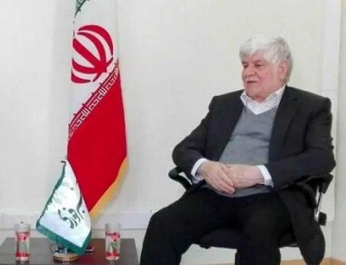 انتقاد محمدهاشمی از برخوردهای اصلاح طلبان با آیت الله هاشمی، بعد از انتخابات76/ آقای خاتمی پیروزی‌اش را مدیون حمایت کارگزاران و مرحوم هاشمی است