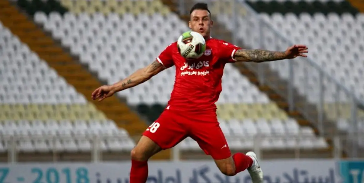 استوکس: با گلزنی لطف تراکتورسازی را جبران می‌کنم