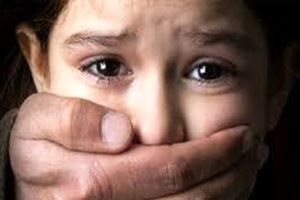 تجاوز به دختر 10 ساله توسط مرد مخوف +عکس