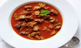 طرز تهیه خورش بامیه با گوشت