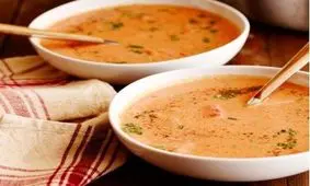 چرا سوپ خوردن باعث لاغری می‌شود؟
