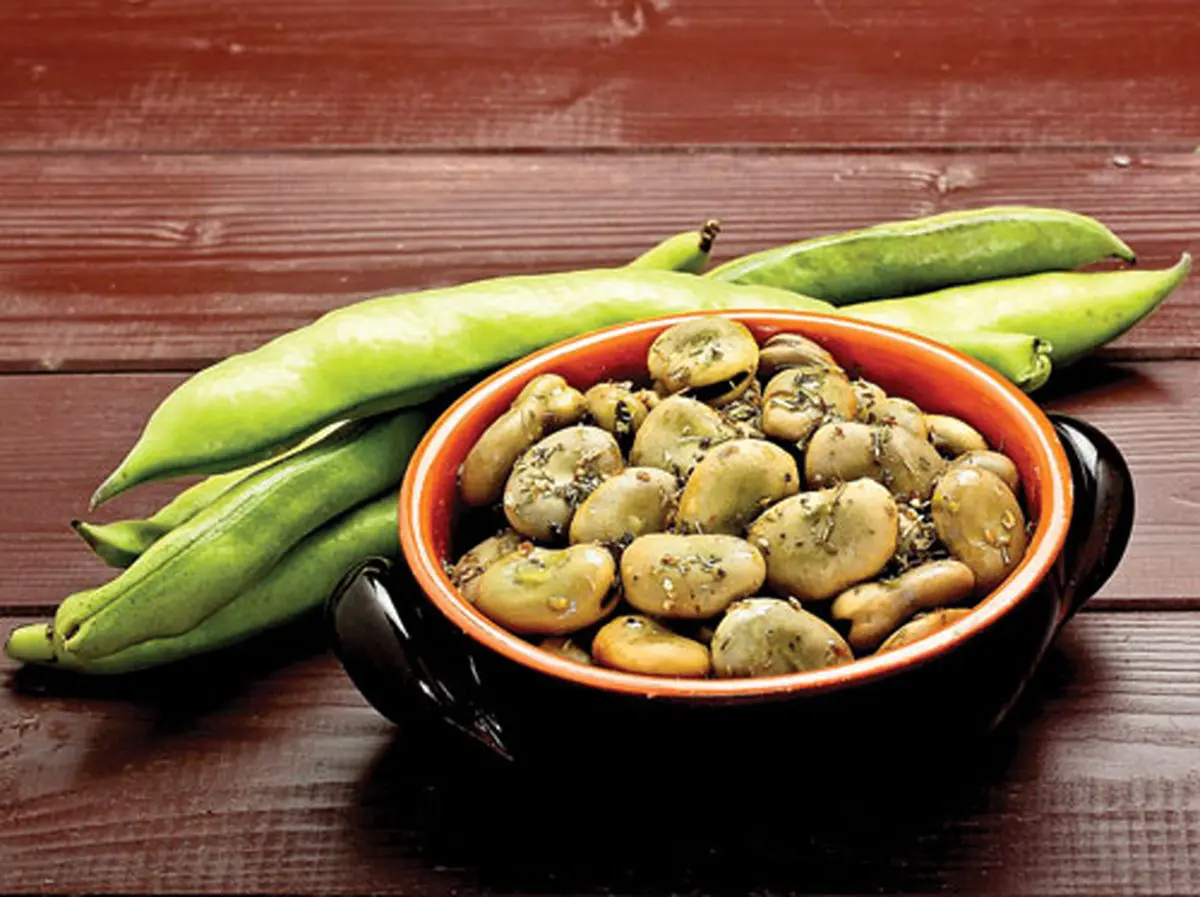 از خواص و مضرات باقلا چه می دانید؟