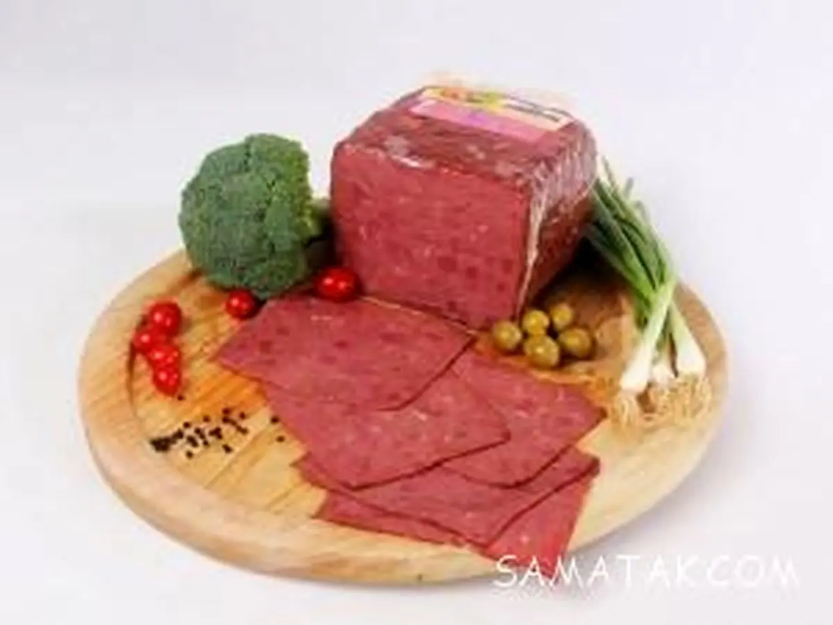 این مرد همسرش را با کالباس ژامبون زخمی کرد +عکس