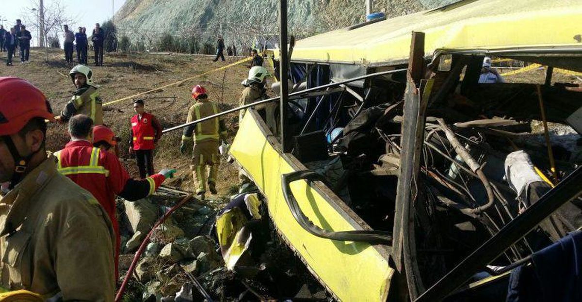 علت حادثه واژگونی اتوبوس در دانشگاه آزاد احتمالاً شنبه اعلام می‌شود
