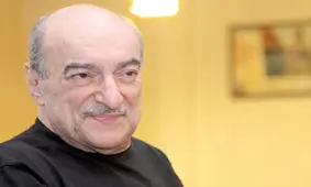 به مناسبت زادروز صداپیشه سرشناس: سکانسی از نقش آلن دلون با صدای خسرو خسروشاهی