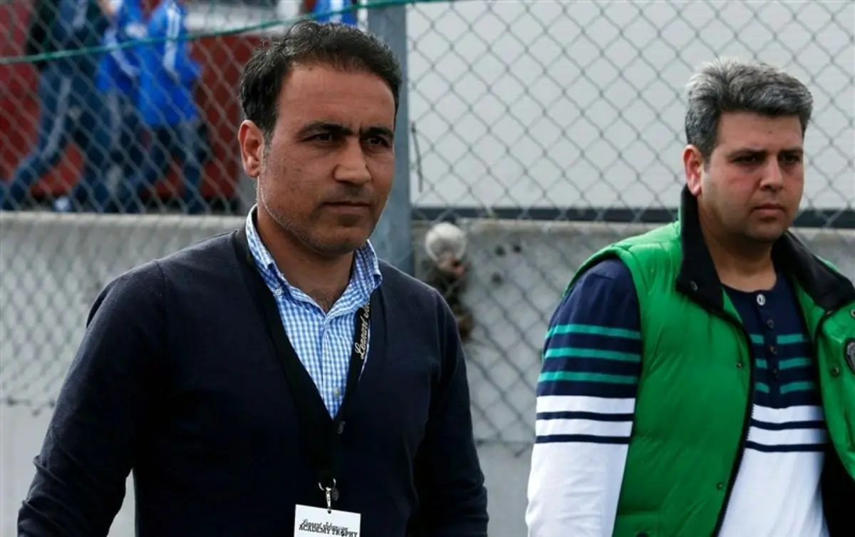 از دعوت کی روش ممنونم، من از طرف AFC می روم!