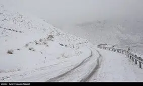 بارش برف و کولاک شدید راه ارتباطی ۱۵ روستای مراغه را مسدود کرد