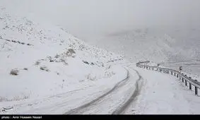 بارش برف و کولاک شدید راه ارتباطی ۱۵ روستای مراغه را مسدود کرد