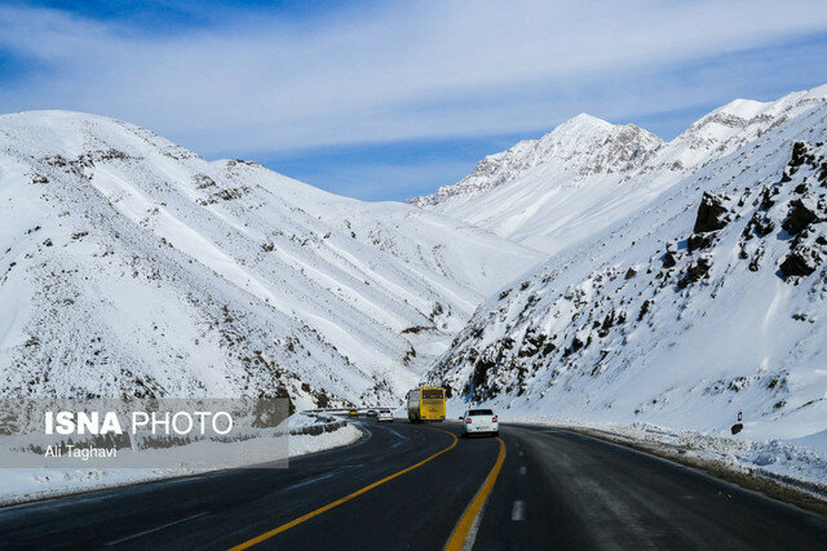 هیچ‌یک از محورهای همدان مسدود نیست