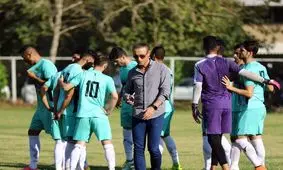 بازیکنان پدیده مدیران باشگاه را تهدید کردند