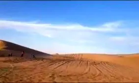 سافاری در کویر زیبای بشرویه با رمل‌هایی مرتفع/فیلم